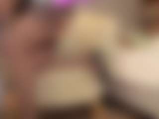 MatureVeronica's Live Sex Cam Show