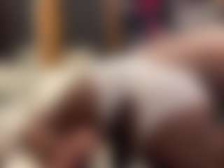 Whyou12's Live Sex Cam Show