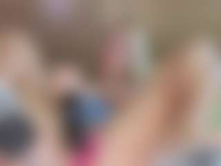 Serenexx MILF webcam performer live streaming