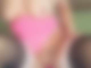 Live cam show with Serenexx - MILF on livesuperchat.net