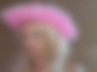 Serenexx's Live Sex Cam Show