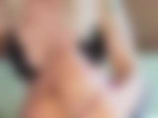 Live cam show with Serenexx - Petite on Gym Cam Girls