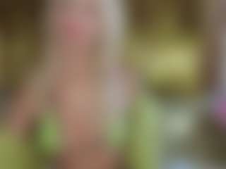 Live cam show with Serenexx - Bedroom on Free Soda