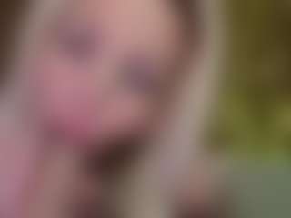 Live cam show with Serenexx - Fingering on Camsoda