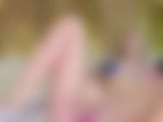 Live cam show with Serenexx - Amateur MILF on nudelive.tv