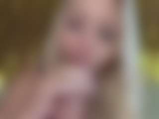 Live cam show with Serenexx - Blonde Hair Amateur on realtime-chat
