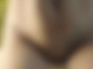 Serenexx MILF webcam performer live streaming