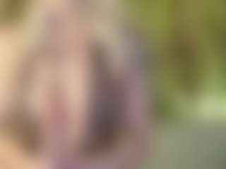Live cam show with Serenexx - Blue Eyes on fapnchat