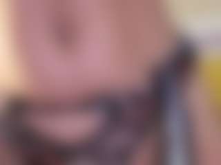 Live cam show with Serenexx - Small Tits Mature on Strip Flash - Live Sex Shows