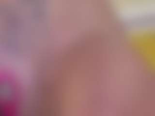 Live cam show with Serenexx - HD MILF on nudelive.tv