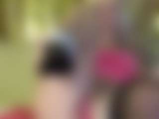 Serenexx MILF webcam performer live streaming