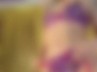 Live cam show with Serenexx - Strip Mature on livesuperchat.net