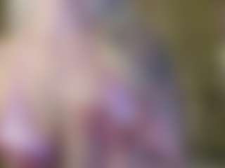 Live cam show with Serenexx - Petite on Camsoda