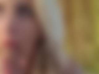 Live cam show with Serenexx - Athletic on Camsoda