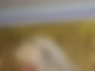 Serenexx MILF webcam performer live streaming