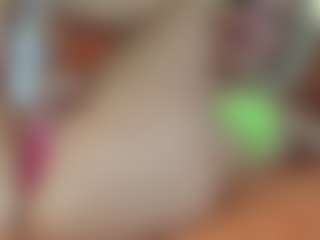 Live cam show with Serenexx - Bedroom on sexylive.show