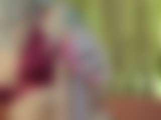 Live cam show with Serenexx - Blonde Hair Small Tits on Latina Girls