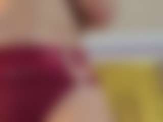Live cam show with Serenexx - Nipple Piercings on studioflirtlive.com