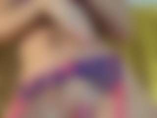 Live cam show with Serenexx - Blonde Hair MILF on Camsoda