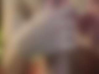 Live cam show with Serenexx - Petite MILF on thefappeningchat.com