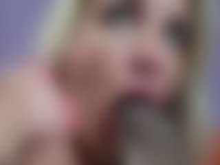 Serenexx's Live Sex Cam Show