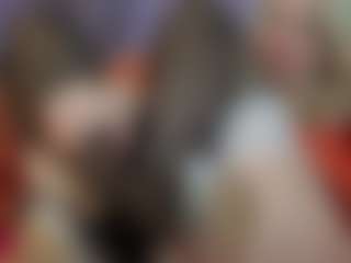 Serenexx MILF webcam performer live streaming