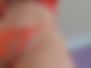 Spettacolo in cam dal vivo con Serenexx - Blonde Hair Middle Aged su Camsoda