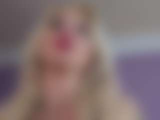 Live cam show with Serenexx - Athletic Middle Aged on Streamer API