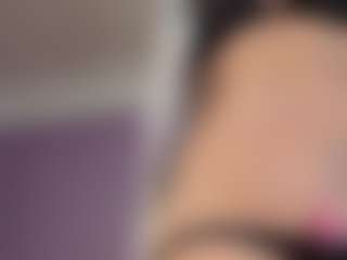 Live cam show with Serenexx - Small Tits Mature on Camsoda