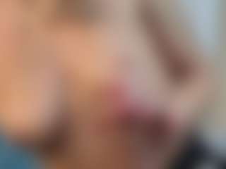 Live cam show with Serenexx - Blonde Hair Small Tits on Fit Hotties