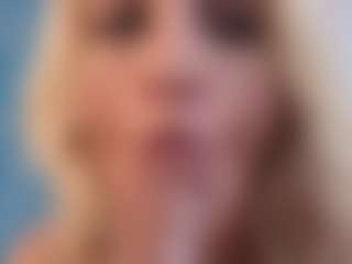 Live cam show with Serenexx - Amateur on Fit Hotties