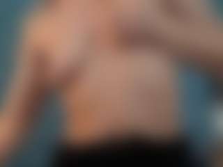 Serenexx's Live Sex Cam Show
