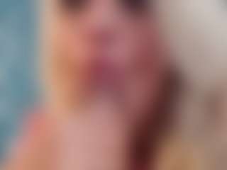 Live cam show with Serenexx - Athletic Middle Aged on Camsoda