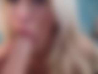 Live cam show with Serenexx - Amateur Mature on Camsoda