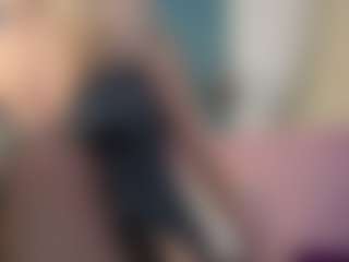 Live cam show with Serenexx - Small Tits Mature on Camsoda