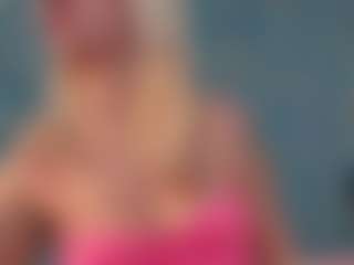 Live cam show with Serenexx - White Mature on Gym Cam Girls | united kingdom