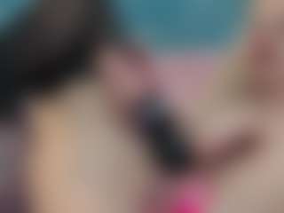 Live cam show with Serenexx - Solo on Camsoda