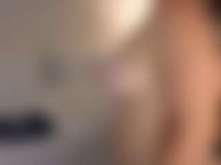 avalodge's Live Sex Cam Show