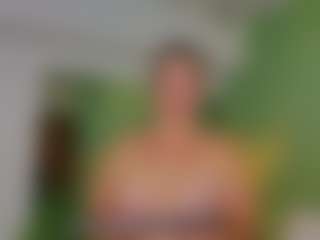 Live cam show with avalodge - Bikini on Hubzter Live