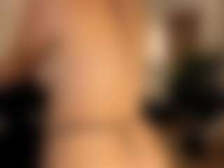 Live cam show with avalodge - Bikini on madthumbs
