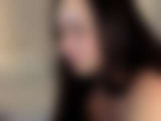 Live cam show with avalodge - Bikini on fapnchat