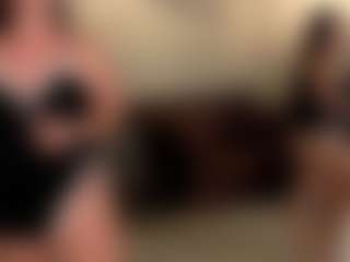 Live cam show with avalodge - Bedroom on Camsoda