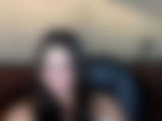 Live cam show with avalodge - Bikini on Dolls Live