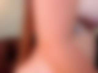 Live cam show with avalodge - Bedroom on Camsoda Late Night