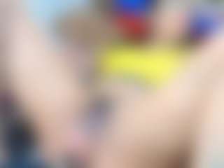 Live cam show with janette-rider - Middle Aged on Uber Horny