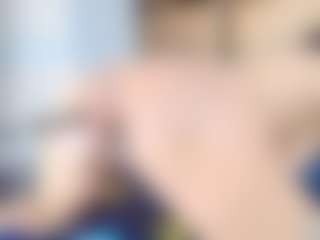 Live cam show with janette-rider - Fingers on CamClone