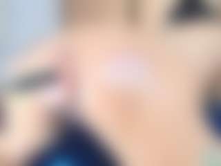 Live cam show with janette-rider - Brown Hair on anonymated.com