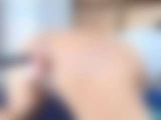 Live cam show with janette-rider - Latina MILF on live18s.com | colombia