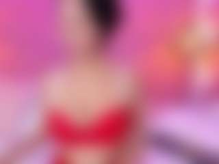 Live cam show with Karina - Brown Hair Petite on Camsoda