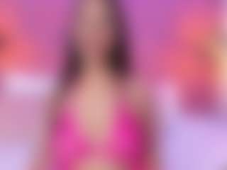 Live cam show with Karina - Wet on Milfs Live